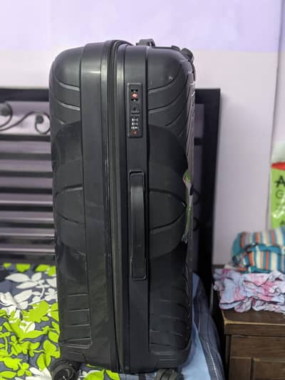 suitcase 28 number imported suit case very high quality