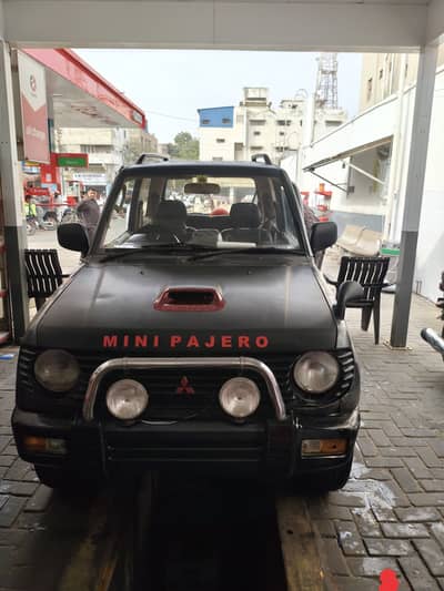 Mitsubishi Pajero Mini 1995