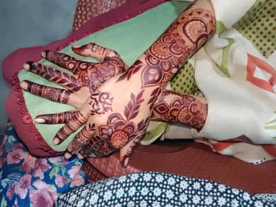 Heena artist