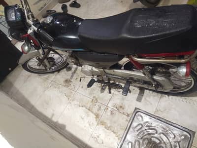 Honda 70 2010 Model genuine engine