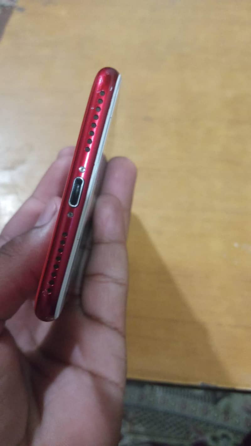 Apple iPhone 7 Plus 10