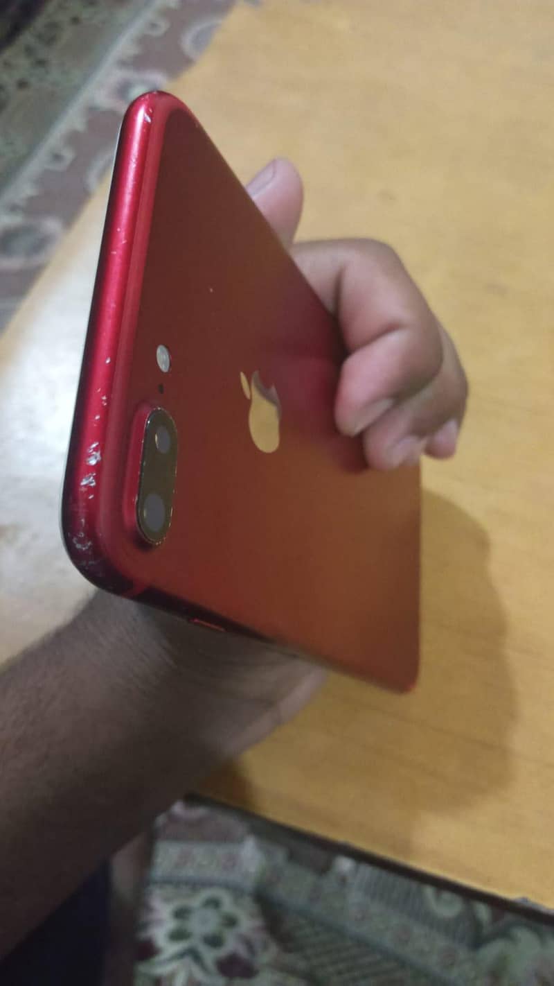 Apple iPhone 7 Plus 12