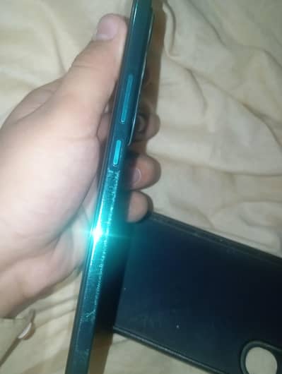 VIVO Y200 FOR SALE