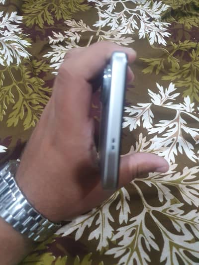 Infinix Hot 6
