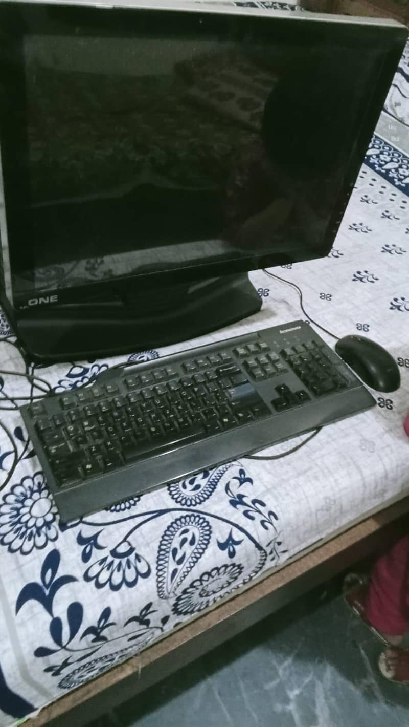 RM ONE COMPUTER 2