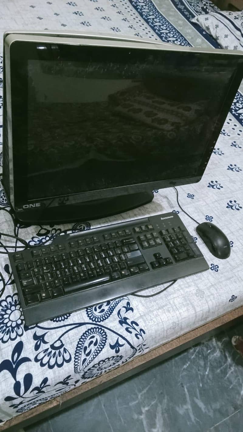 RM ONE COMPUTER 4