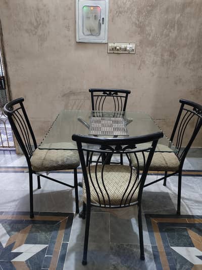 4 chair dining table