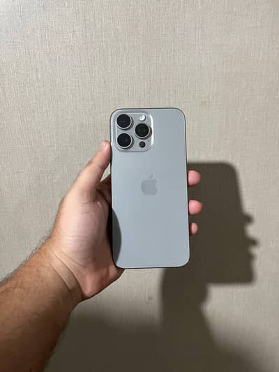 Apple iPhone 15 Pro Max