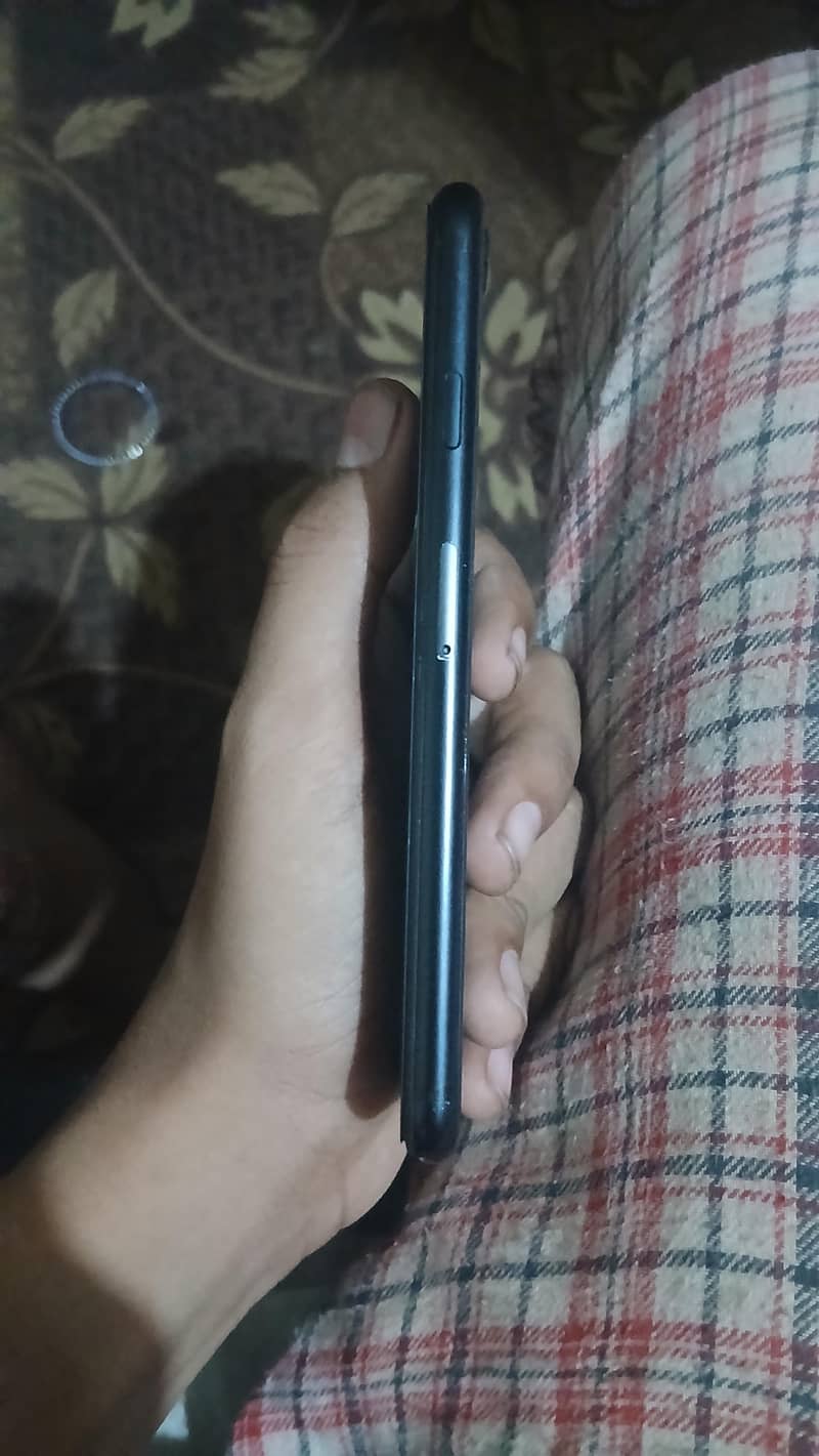 Apple iPhone SE 4