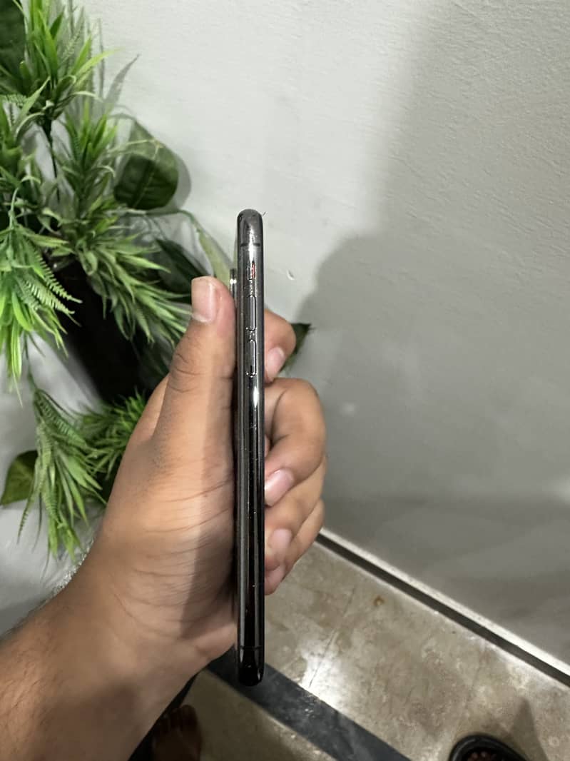 Apple iPhone X 7