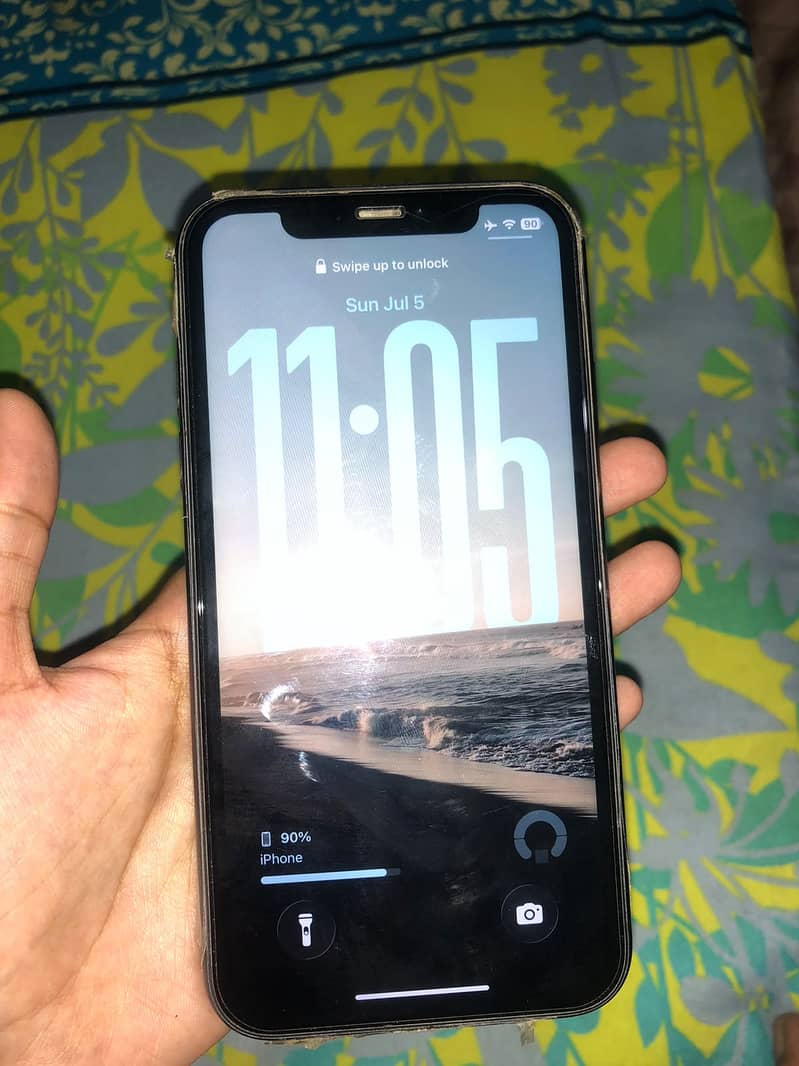 iPhone 11 0