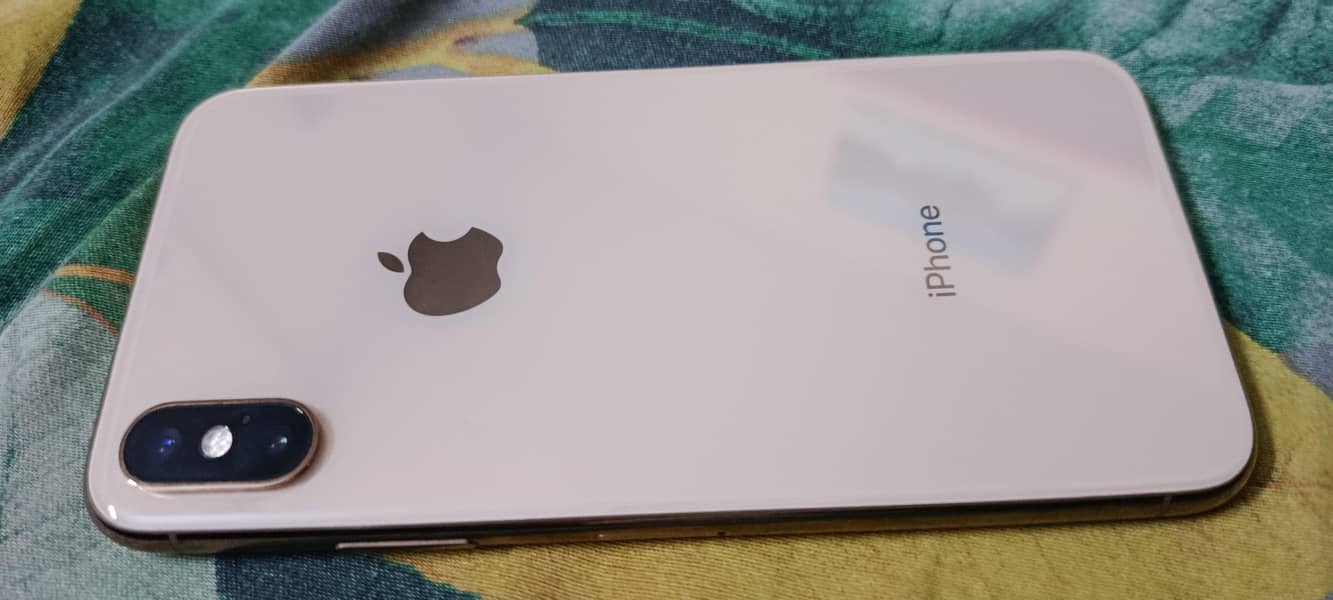iPhone XS 1