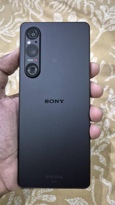 Sony Xperia 1 Mark V 12/256 Non Active Best Camera Phone