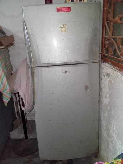 dawlance refrigerator