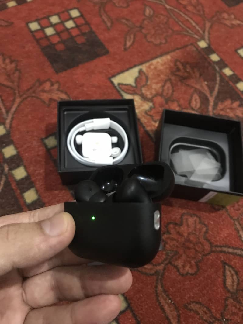 Ear buds 1