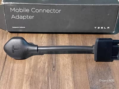 OFFICIAL Tesla Mobile connector Adapter > GEN 2 NEMA adapter
