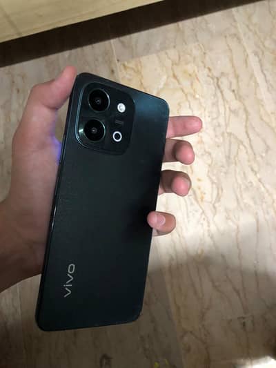 Vivo Y28