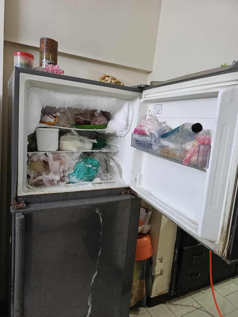 Haier large fridge 3