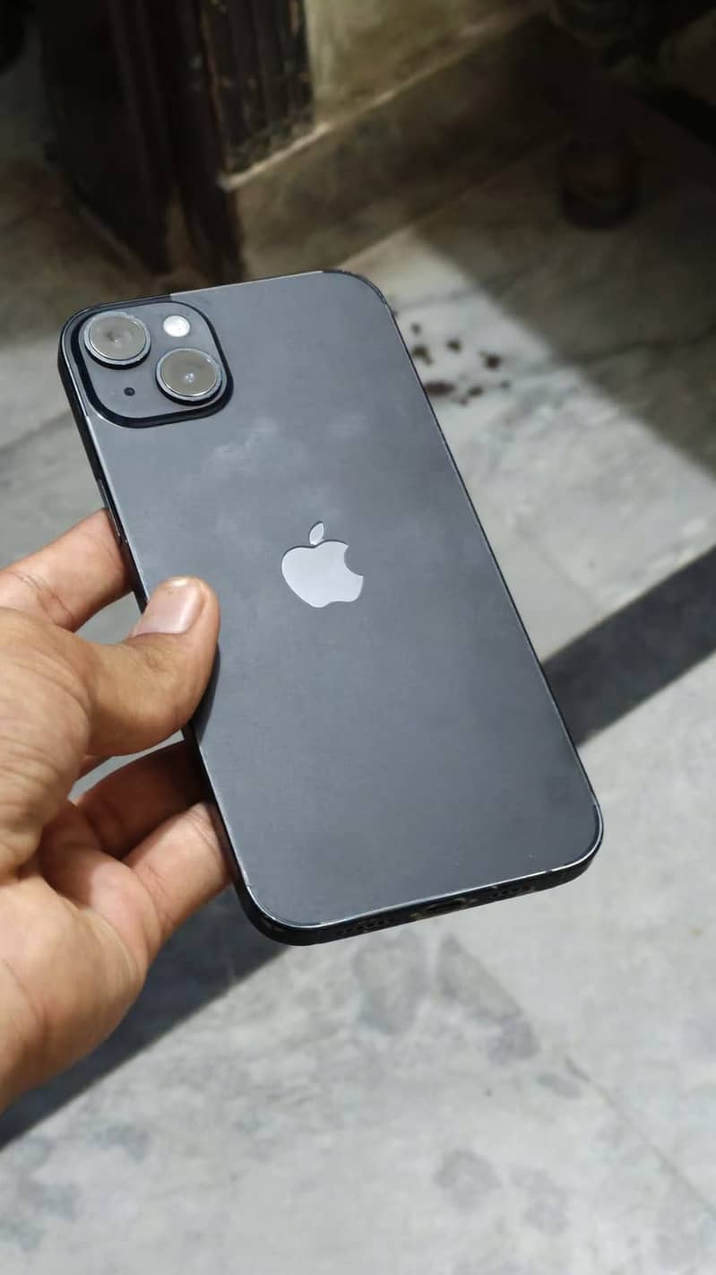 Apple iPhone 14 plus 3