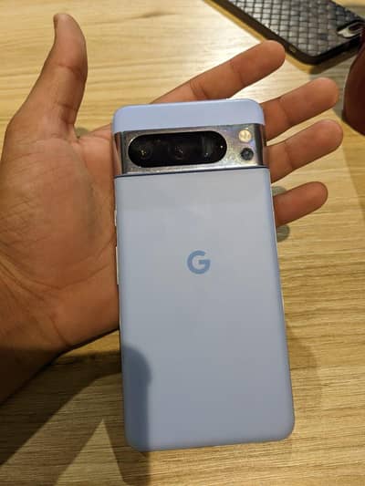 Google Pixel 8 Pro