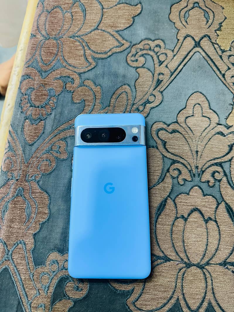 Google Pixel 8 Pro 7