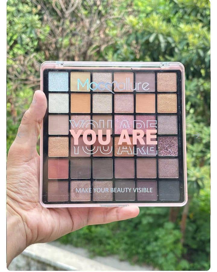 Eye Shadow 1