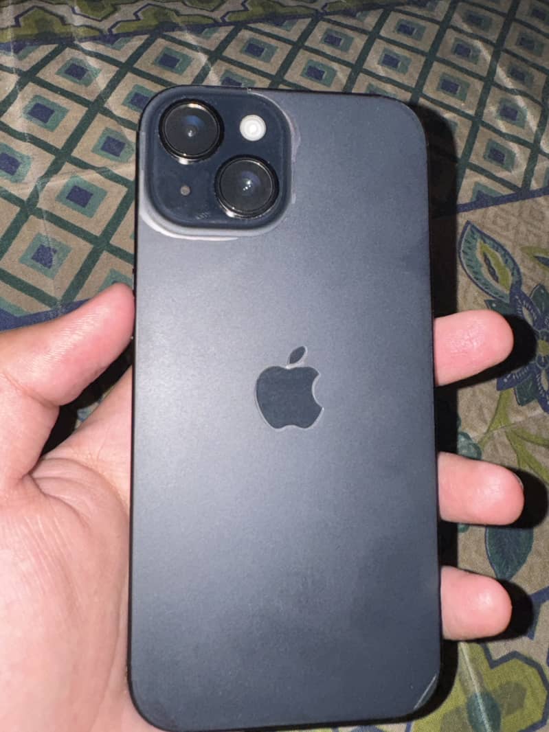 Apple iPhone 15 1