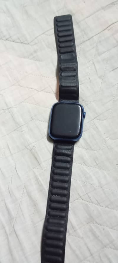Apple watch 7 series (45MM aluminum) GPS