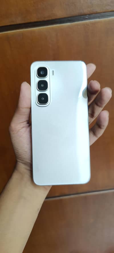 Infinix Hot 6
