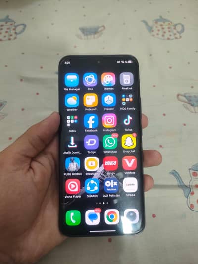 Tecno spark 40 pro plus