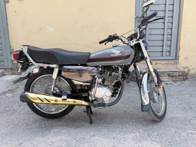 125 CG HONDA BIKE