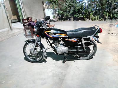 Honda cg125 Karachi number model 2018