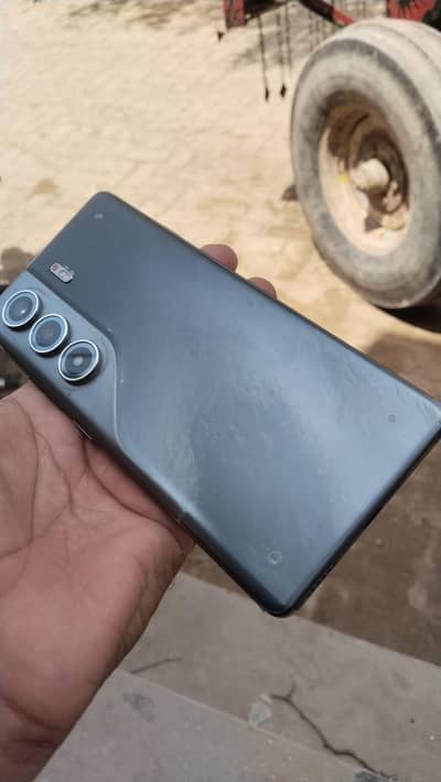 Tecno CAMON 40 Pro