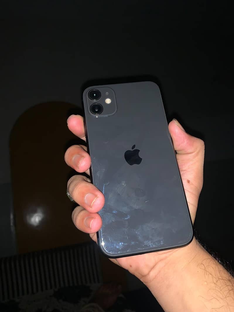 Apple iPhone 11 0