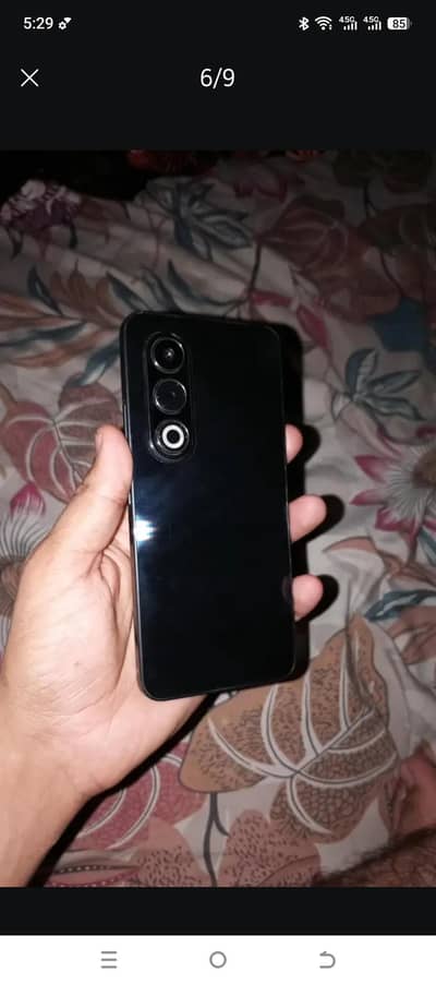 only phone  ha pta approad ha . . . 6gb 128gb ha