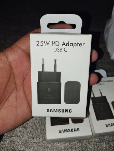 Samsung 25w pd Adapter usb -C 03001264009
