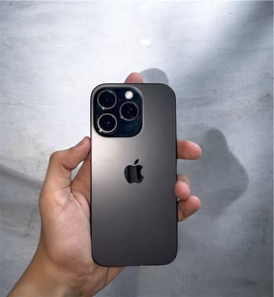 Apple iPhone 16 Pro
