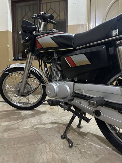 honda 125 modal 2015