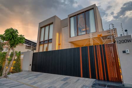 1 KANAL ELEGANT AND FULLY FURNISHED SUPER HOT LOCATED MODERN BUNGALOW WITH BASEMENT IS AVAILABLE IN THE BEST BLOCK OF DHA LAHORE.