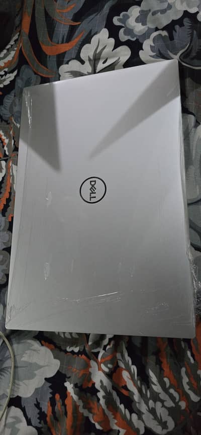Dell XPS 15 9530 i9 13900H with Nvidia rtx 4070 8 gb card