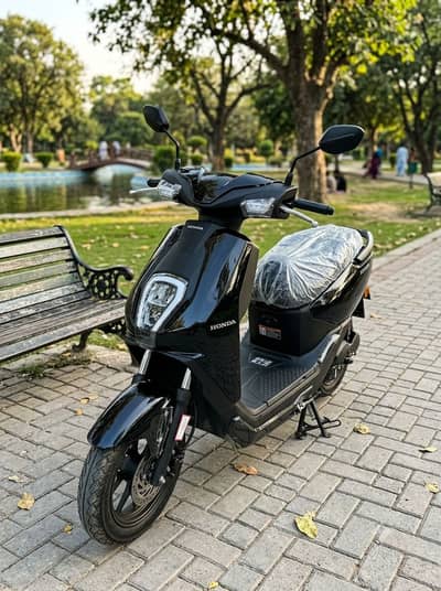 Honda icon-e