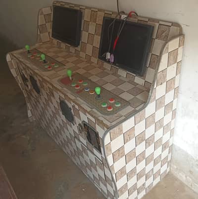 Arcade Machine Game