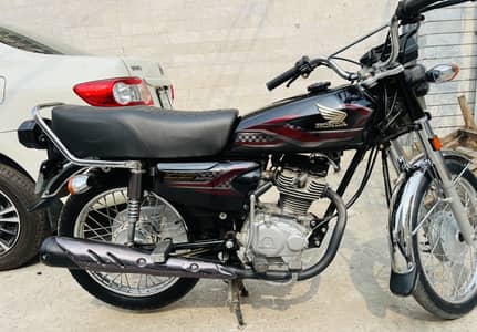 honda 125 good condition 2024 model 1st owner