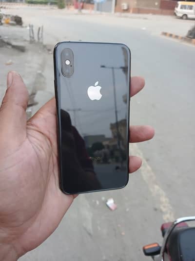 Apple iPhone XS 64 gb PTA Approved
