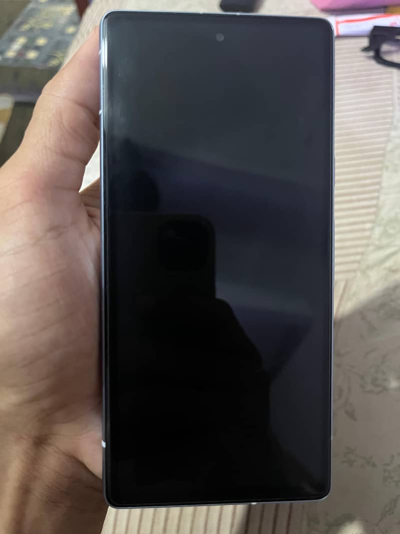 Google Pixel 7a 5