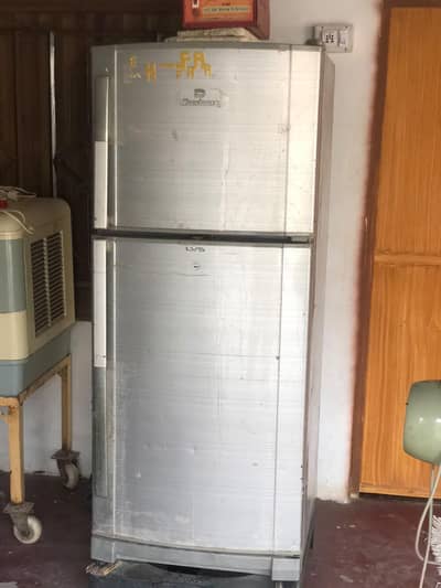 Dawlance company k freezer urgent sale location burawala