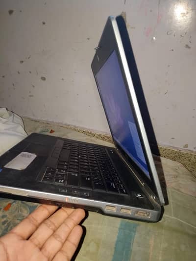 Dell latitude E6430 coro i5 3rd SSD 128 GB 4 GB RAM Hard Drive 320
