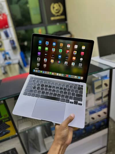 Macbook Pro (2020) Core i5 (16/512gb) Magic Keyboard (13 inch)