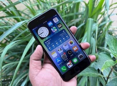 Apple iPhone SE 3rd generation