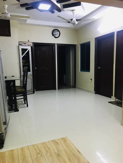 FLAT FOR SALE 3 BED DD Gulshan e iqbal 13D
